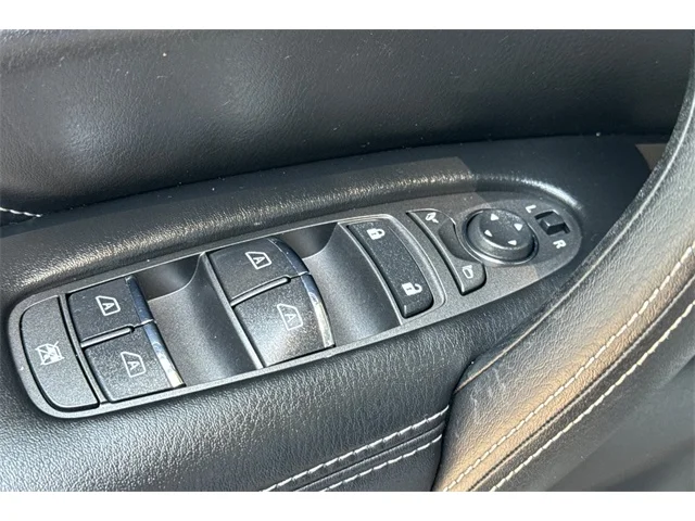 SEMINUEVOS INFINITI QX80 at ELK GROVE in Elk Grove Buick GMC