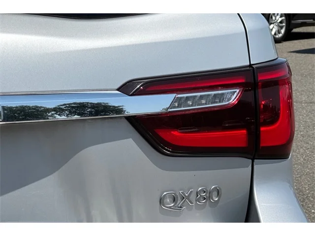 SEMINUEVOS INFINITI QX80 at ELK GROVE in Elk Grove Buick GMC