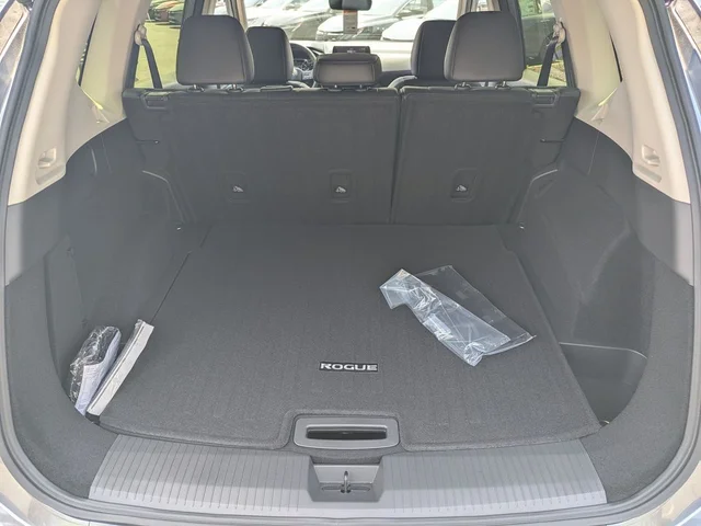 Nuevos NISSAN ROGUE à Estados chez autogozo