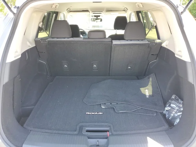 SEMINUEVOS NISSAN Rogue a Estados en autogozo