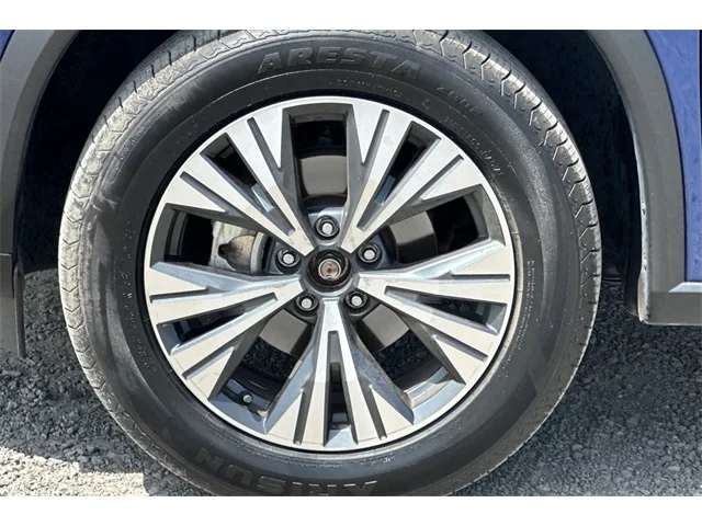 SEMINUEVOS NISSAN Rogue at ELK GROVE in Elk Grove Buick GMC