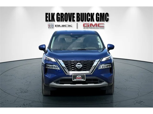 SEMINUEVOS NISSAN Rogue at ELK GROVE in Elk Grove Buick GMC