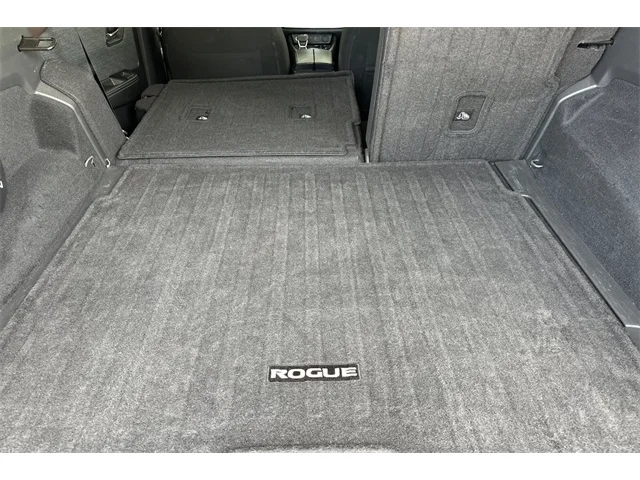 SEMINUEVOS NISSAN Rogue at ELK GROVE in Elk Grove Buick GMC