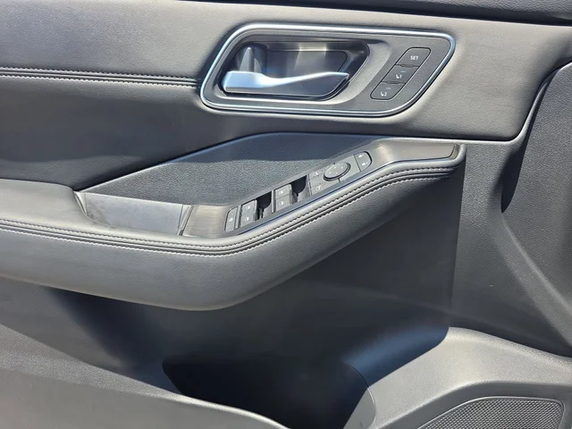 Nuevos NISSAN ROGUE à Estados chez autogozo