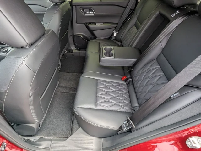 Nuevos NISSAN ROGUE à Estados chez autogozo