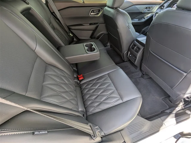 SEMINUEVOS NISSAN Rogue at Kennesaw, in Town Center Nissan