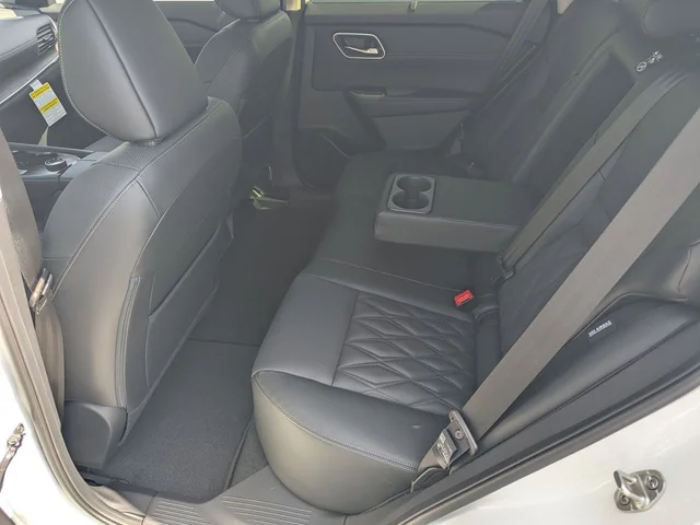 Nuevos NISSAN ROGUE à Estados chez autogozo