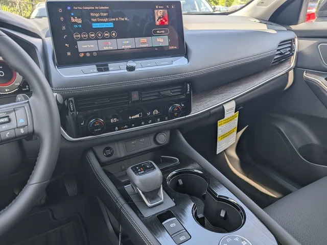 Nuevos NISSAN ROGUE à Estados chez autogozo