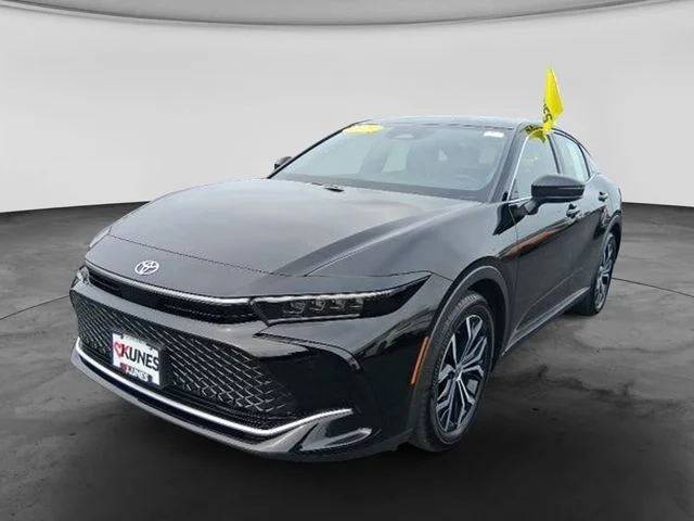 SEMINUEVOS TOYOTA Crown a Estados en autogozo