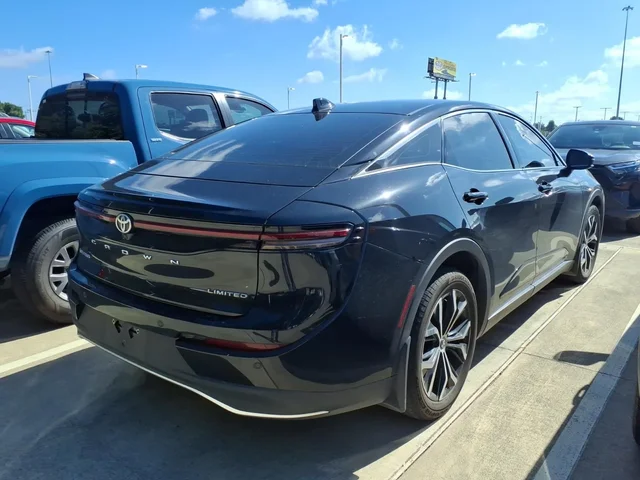 SEMINUEVOS TOYOTA Crown a Estados en autogozo