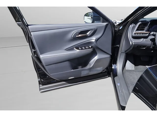 Nuevos TOYOTA CROWN SIGNIA à Estados chez autogozo