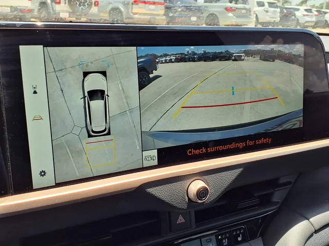 SEMINUEVOS TOYOTA Crown Signia a Estados en autogozo