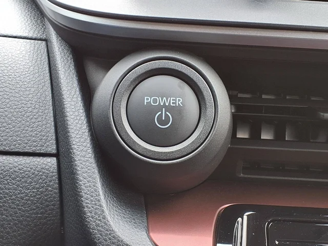 SEMINUEVOS TOYOTA Prius Plug-In Hybrid a Estados en autogozo