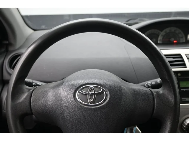 SEMINUEVOS TOYOTA Yaris a Estados en autogozo