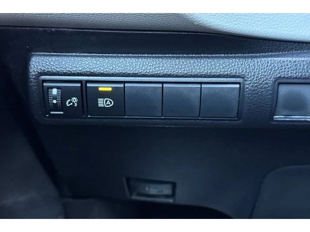 SEMINUEVOS TOYOTA Corolla at ELK GROVE in Elk Grove Buick GMC