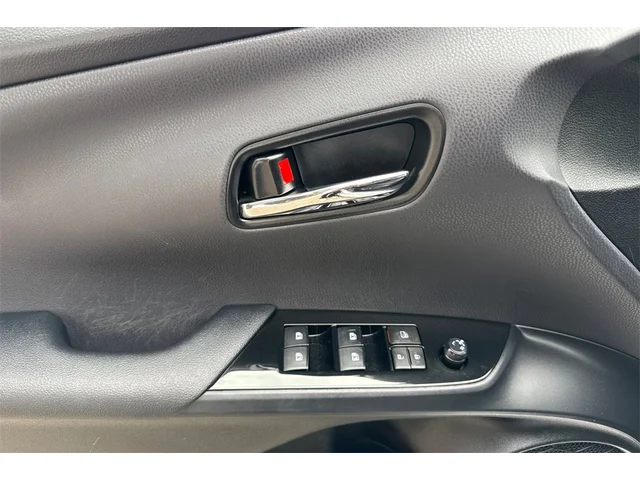 2017 Toyota Prius Prime Premium photo 11