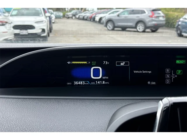 2017 Toyota Prius Prime Premium photo 22