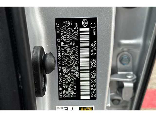 2017 Toyota Prius Prime Premium photo 25