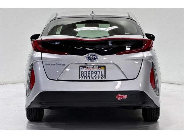 2017 Toyota Prius Prime Premium photo 5
