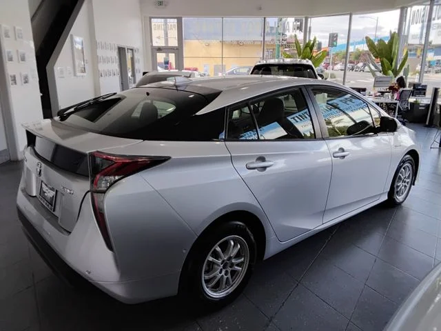 SEMINUEVOS TOYOTA Prius a Estados en autogozo