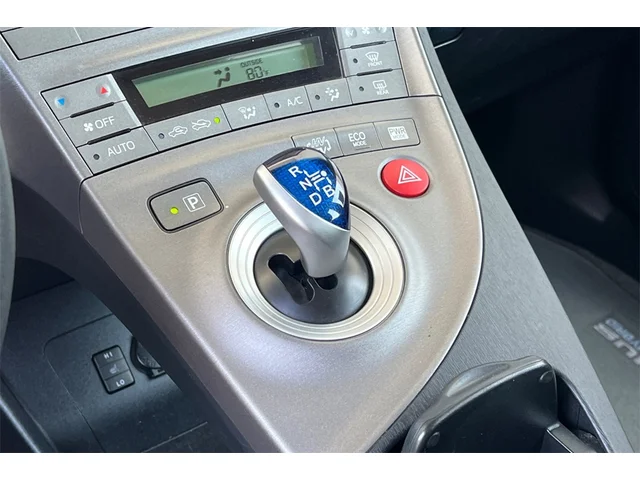 Used TOYOTA Prius Plug-in at San Francisco in izmo Kia