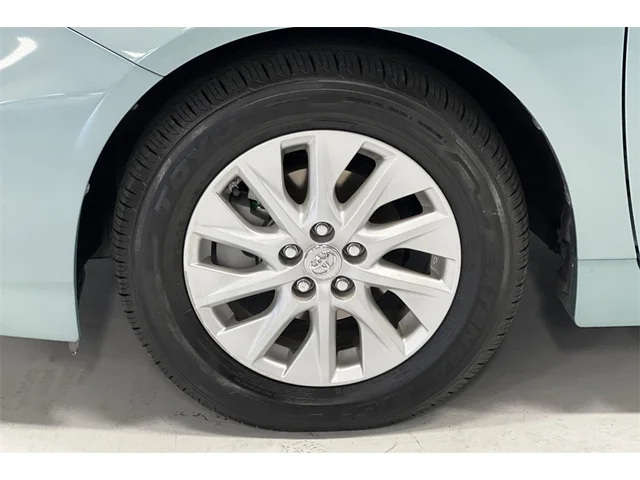 Used TOYOTA Prius Plug-in at San Francisco in izmo Kia