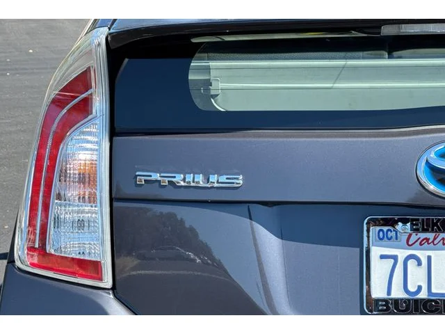 SEMINUEVOS TOYOTA Prius at ELK GROVE in Elk Grove Buick GMC