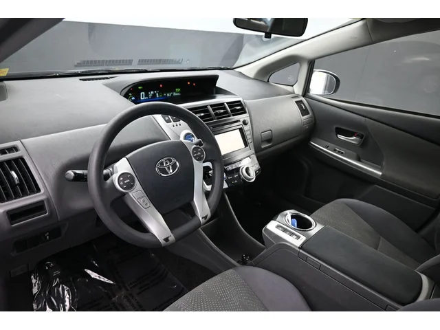 SEMINUEVOS TOYOTA Prius v a Estados en autogozo