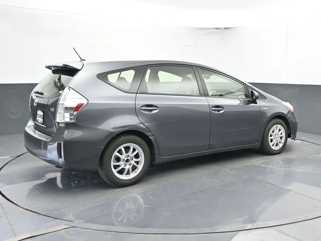 SEMINUEVOS TOYOTA Prius v a Estados en autogozo