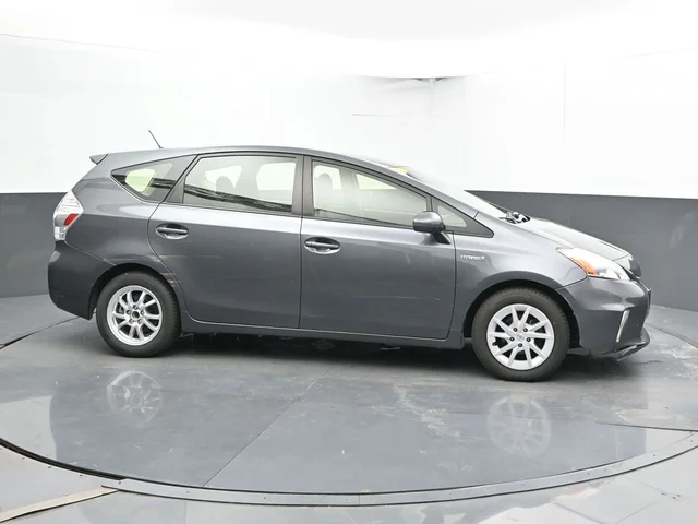 SEMINUEVOS TOYOTA Prius v a Estados en autogozo