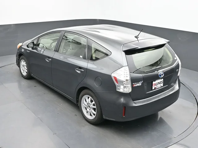 SEMINUEVOS TOYOTA Prius v a Estados en autogozo