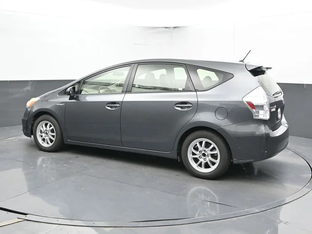 SEMINUEVOS TOYOTA Prius v a Estados en autogozo