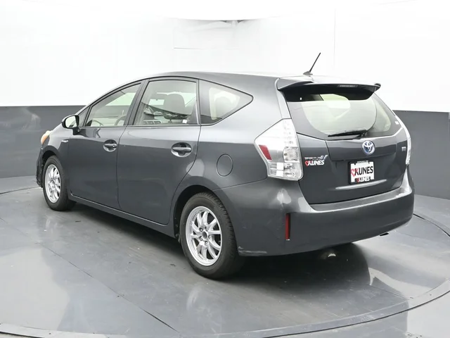 SEMINUEVOS TOYOTA Prius v a Estados en autogozo