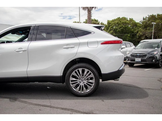 SEMINUEVOS TOYOTA Venza a Estados en autogozo