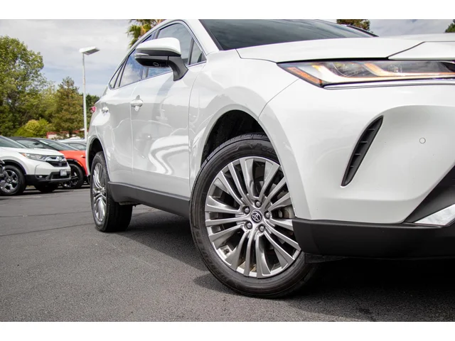 SEMINUEVOS TOYOTA Venza a Estados en autogozo