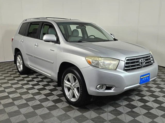 SEMINUEVOS TOYOTA Highlander at Brainerd  in Dondelinger Chevrolet