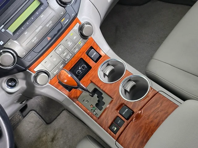 SEMINUEVOS TOYOTA Highlander at Brainerd  in Dondelinger Chevrolet