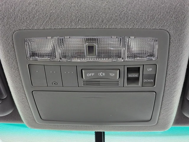 SEMINUEVOS TOYOTA Highlander at Brainerd  in Dondelinger Chevrolet