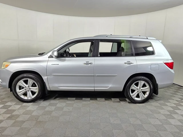 SEMINUEVOS TOYOTA Highlander at Brainerd  in Dondelinger Chevrolet