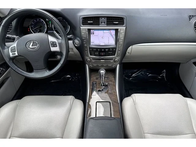 SEMINUEVOS LEXUS IS at ELK GROVE in Elk Grove Buick GMC