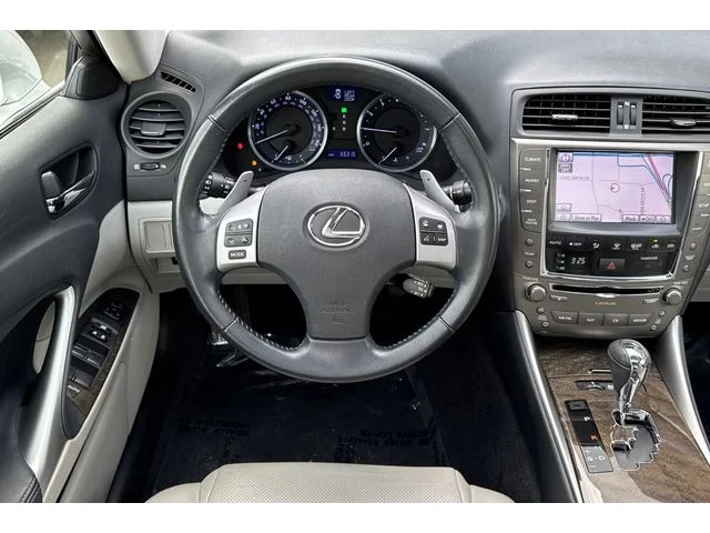 SEMINUEVOS LEXUS IS at ELK GROVE in Elk Grove Buick GMC