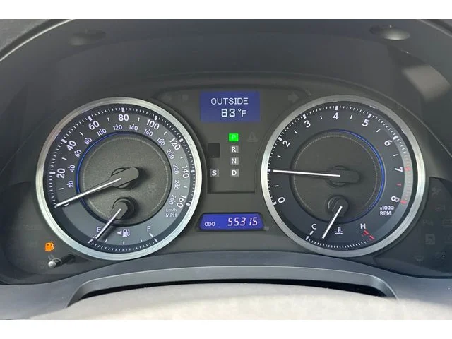 SEMINUEVOS LEXUS IS at ELK GROVE in Elk Grove Buick GMC