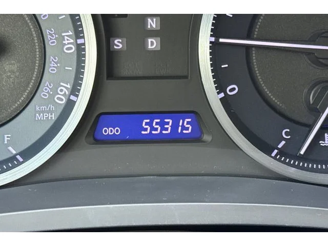 SEMINUEVOS LEXUS IS at ELK GROVE in Elk Grove Buick GMC