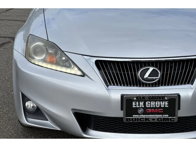 SEMINUEVOS LEXUS IS at ELK GROVE in Elk Grove Buick GMC