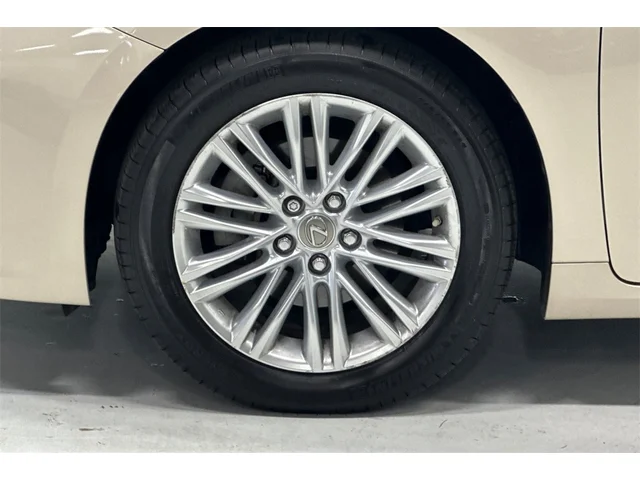 Used LEXUS ES at San Francisco in izmo Kia