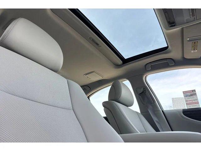 Pre-Owned LEXUS LS at Anderson Honda in Palo Alto