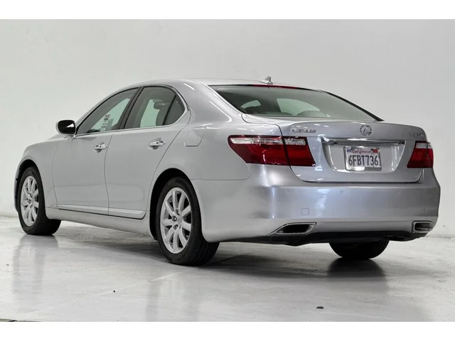 Pre-Owned LEXUS LS at Anderson Honda in Palo Alto