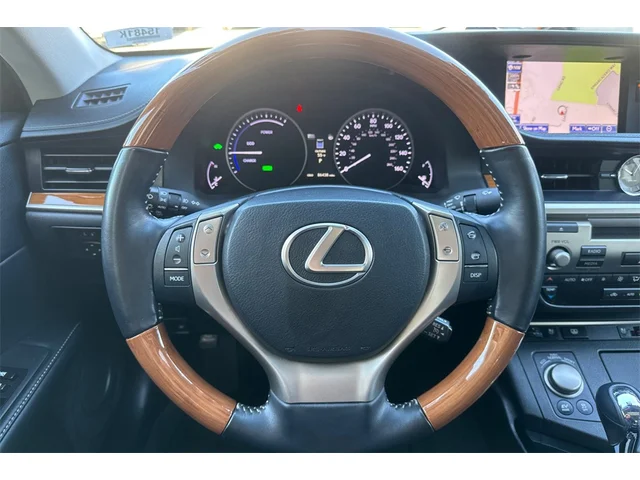 Pre-Owned LEXUS ES at Anderson Honda in Palo Alto