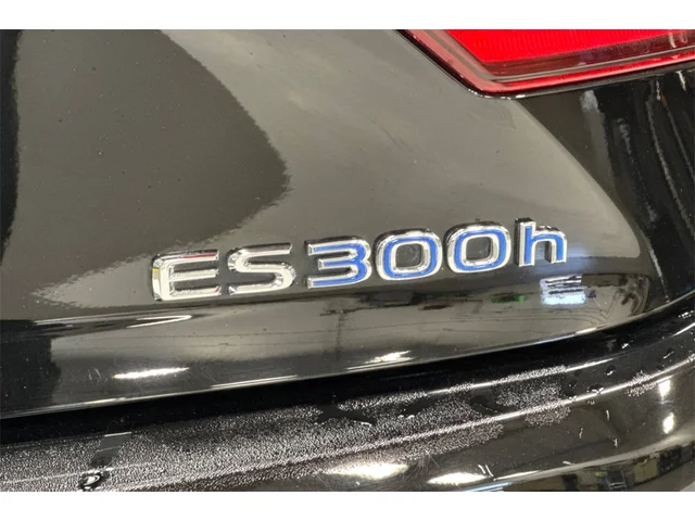 Pre-Owned LEXUS ES at Anderson Honda in Palo Alto