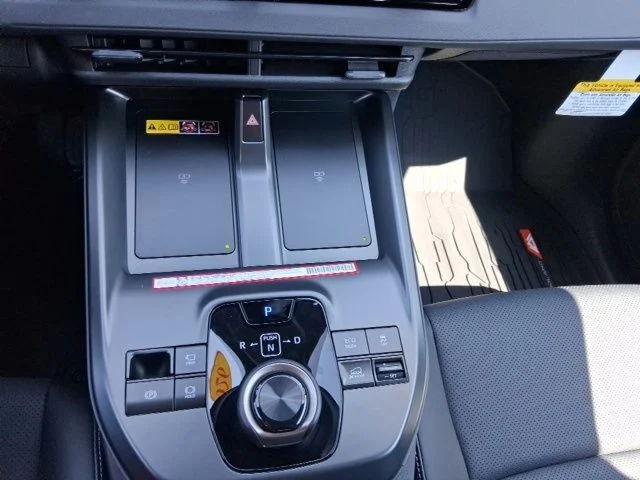 Nuevos TOYOTA BZ WOODLAND à Estados chez autogozo